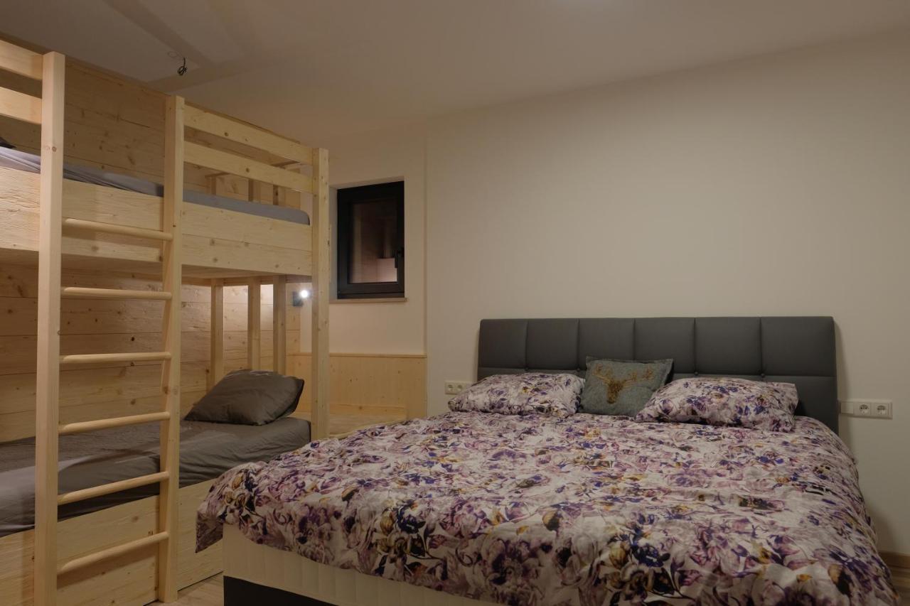 Haus Fien Lägenhet Heiligenblut Exteriör bild