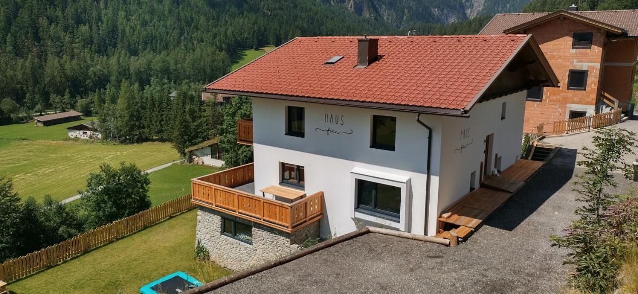 Haus Fien Lägenhet Heiligenblut Exteriör bild